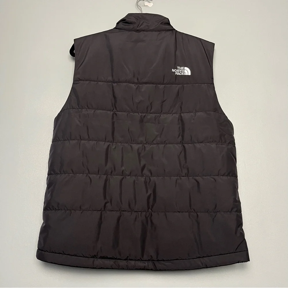 NWT The North Face Everyday Insulated Vest Black Puffer Branded Men’s Size M